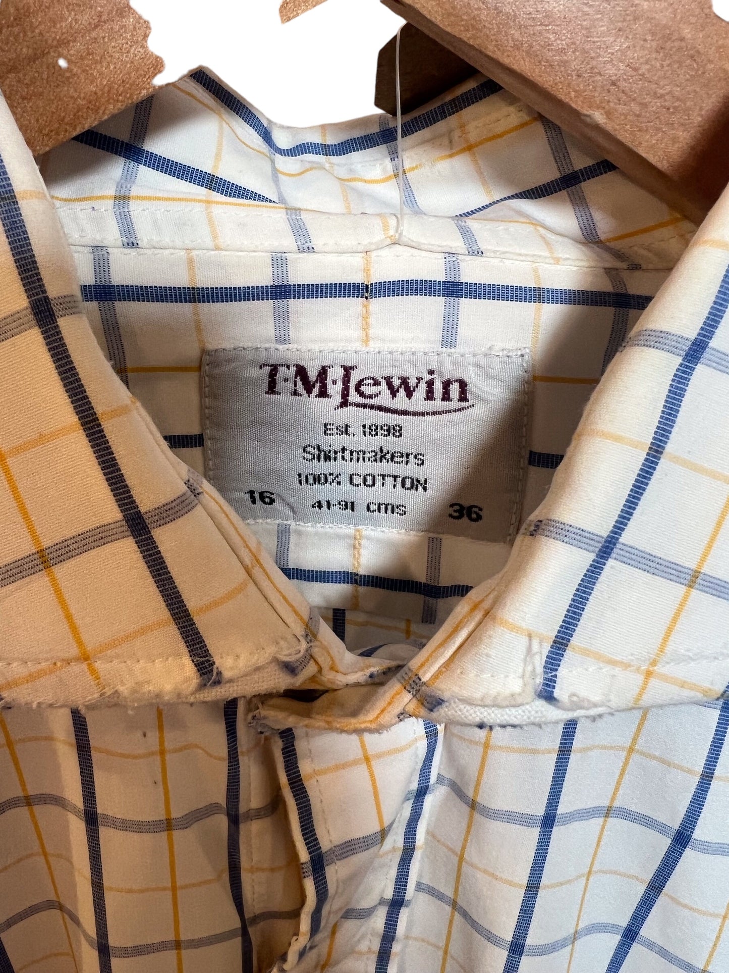 TM Lewin Mens Long Sleeved White Shirt (Size XL)