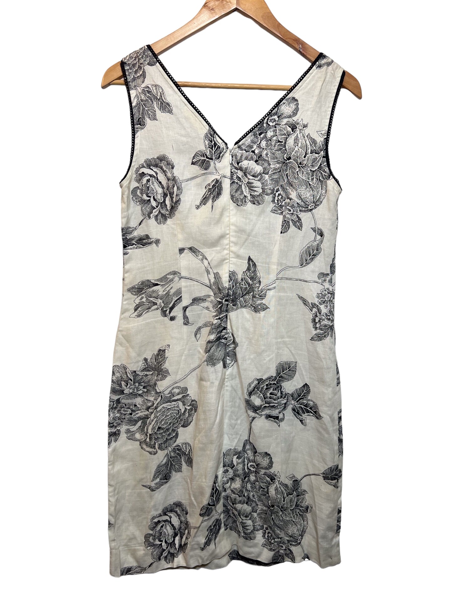 Kaliko Softwear White Floral Dress (Size M)