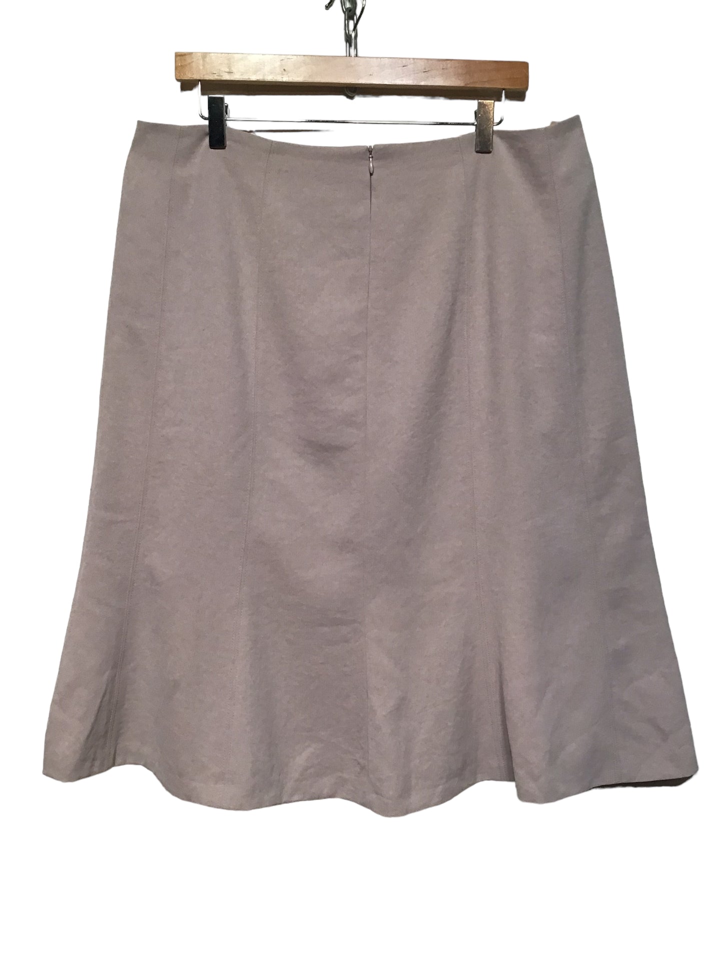 Devernois Skirt (Size L)