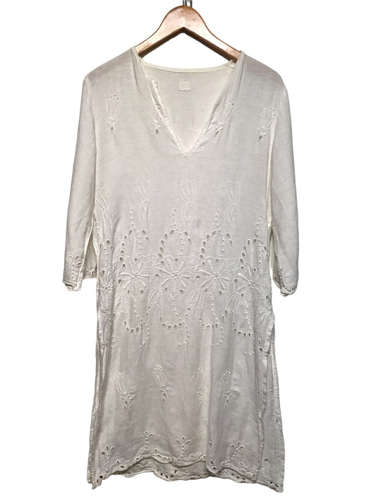 White Cut-Out Linen Dress (Size XL)