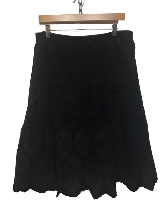 Chine Collection Leather and Suede Skirt (Size L)