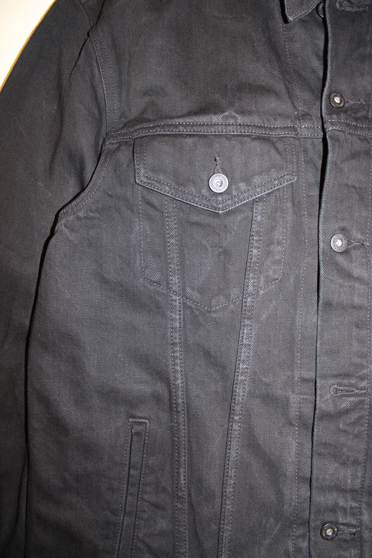 Levi Mens Denim Jacket (Size XL)