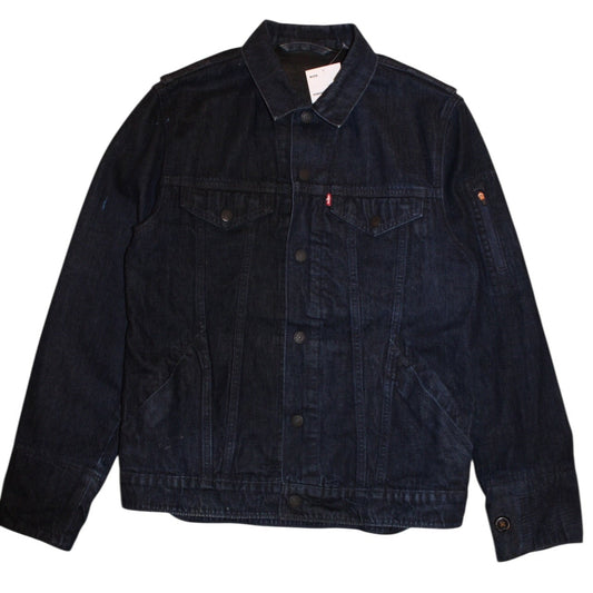Levi Denim Jacket (Size M)