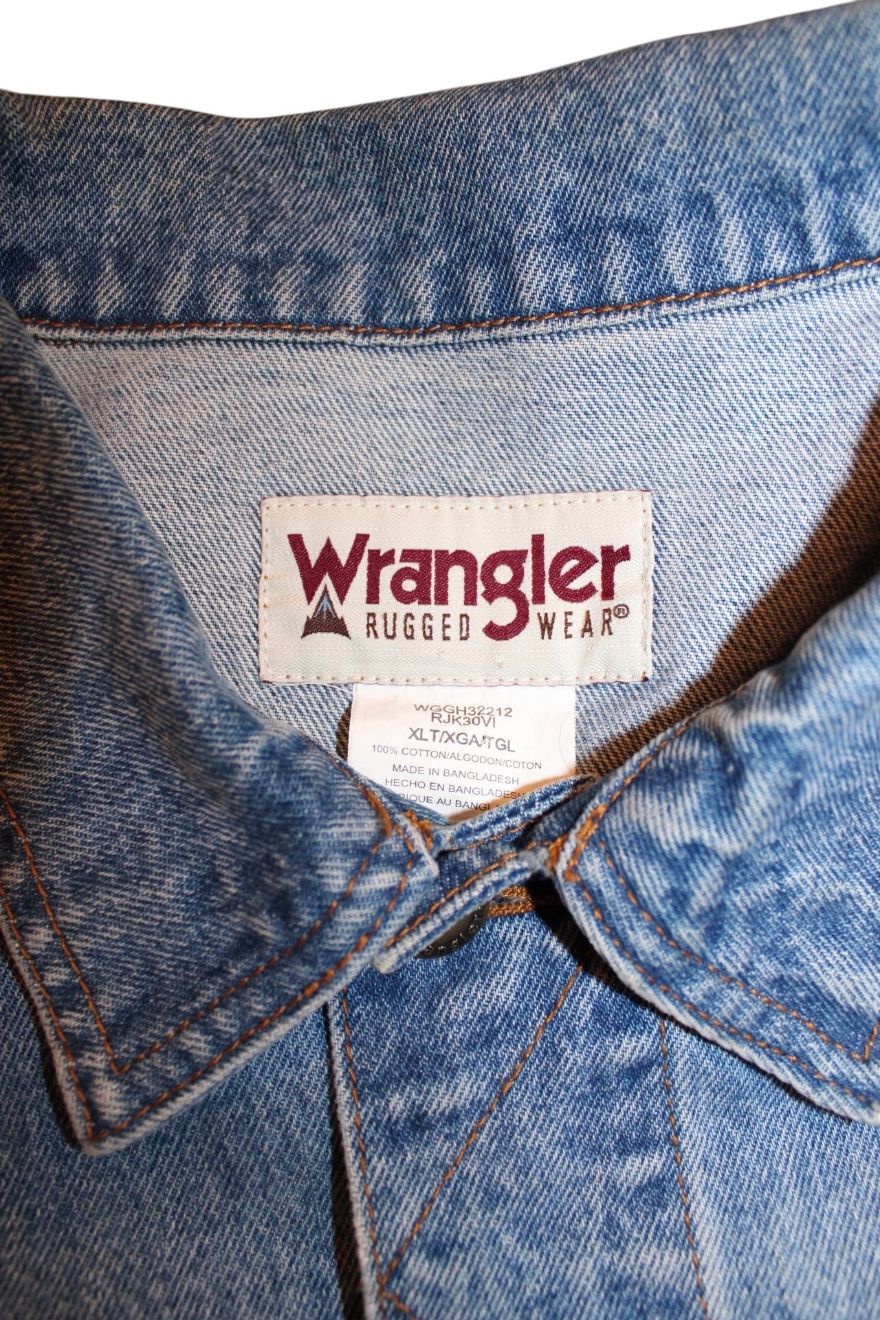 Wrangler Denim Jacket ( Size XL )