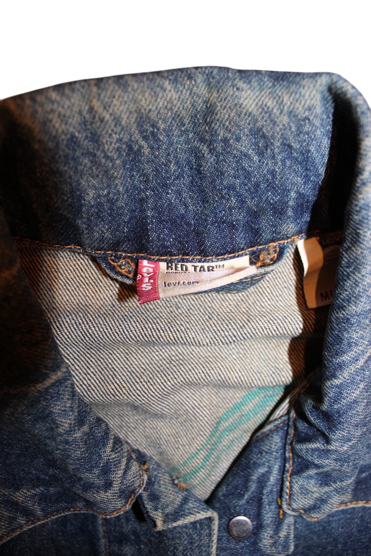 Levi Denim Jacket ( Size M )