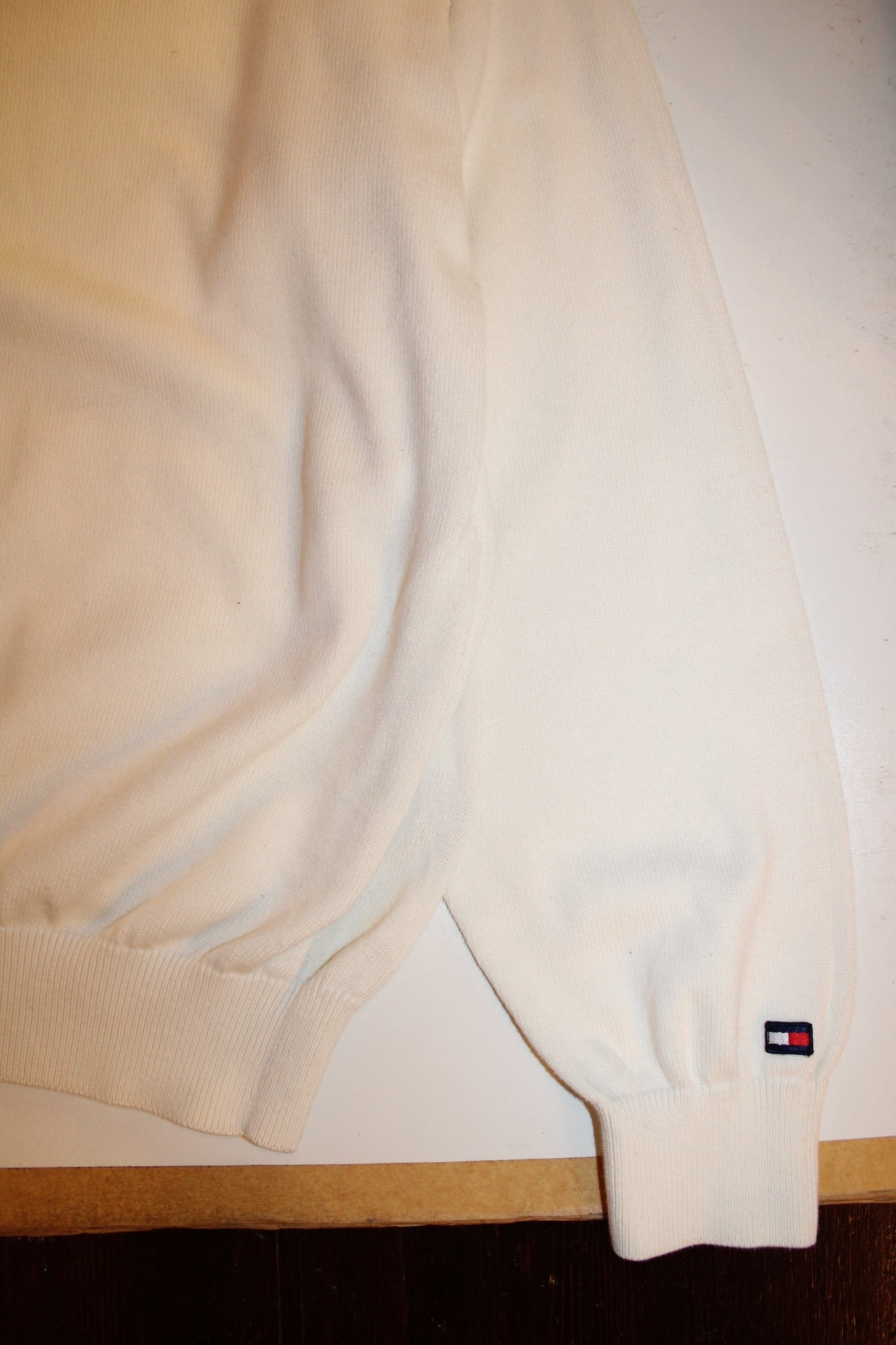 Tommy Hilfiger Sweater (Size L)