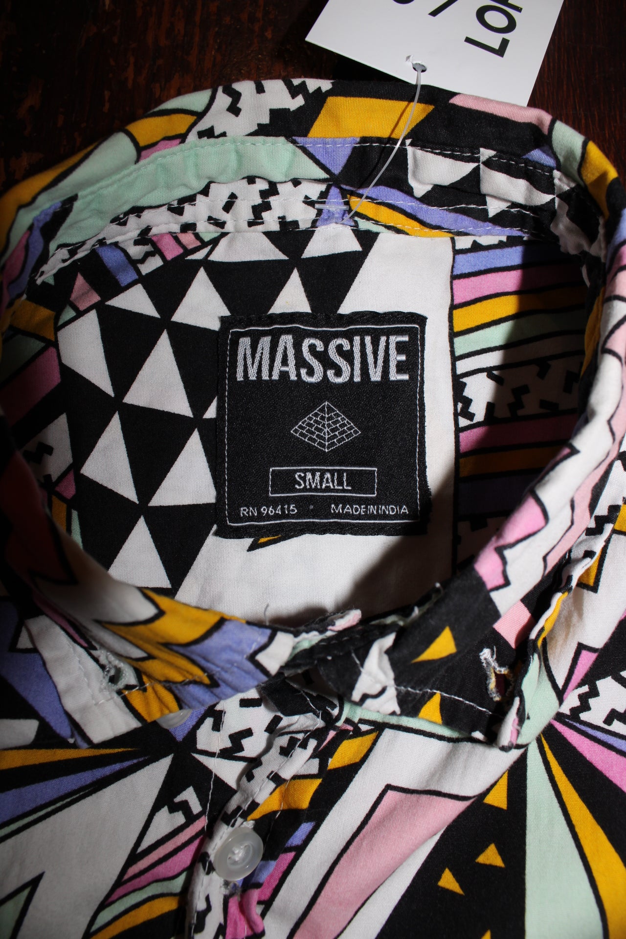 Massive Shirt (Size S)