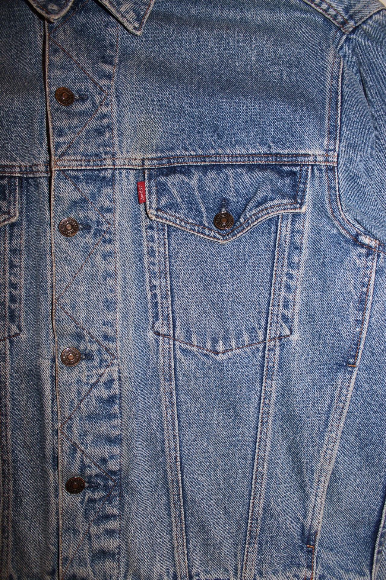 Levi Denim Jacket (Size L)