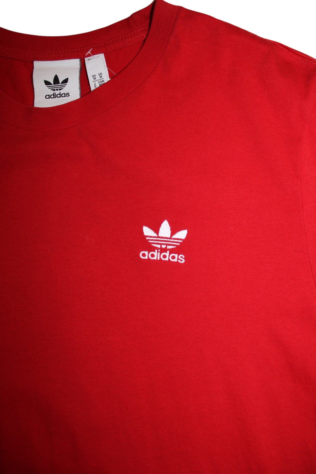Adidas T Shirt (Size M)