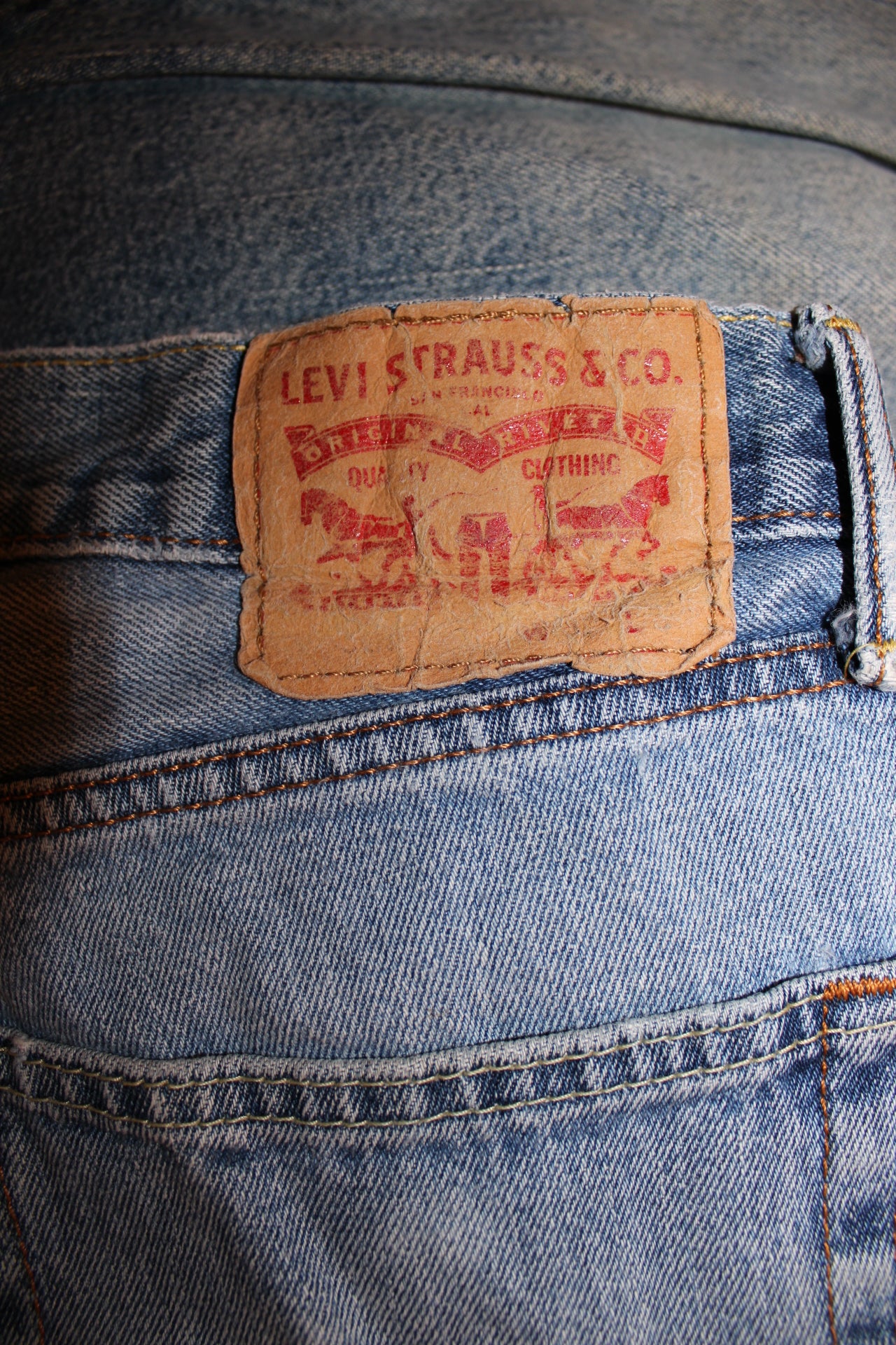 Levi Jeans (32x30)