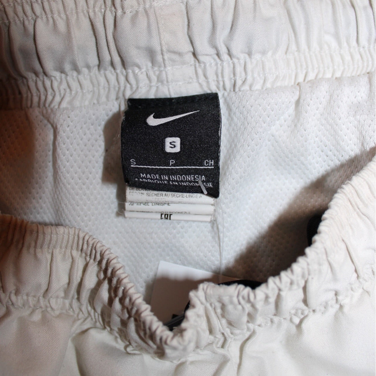 Nike Active Wear Shorts (Size S)