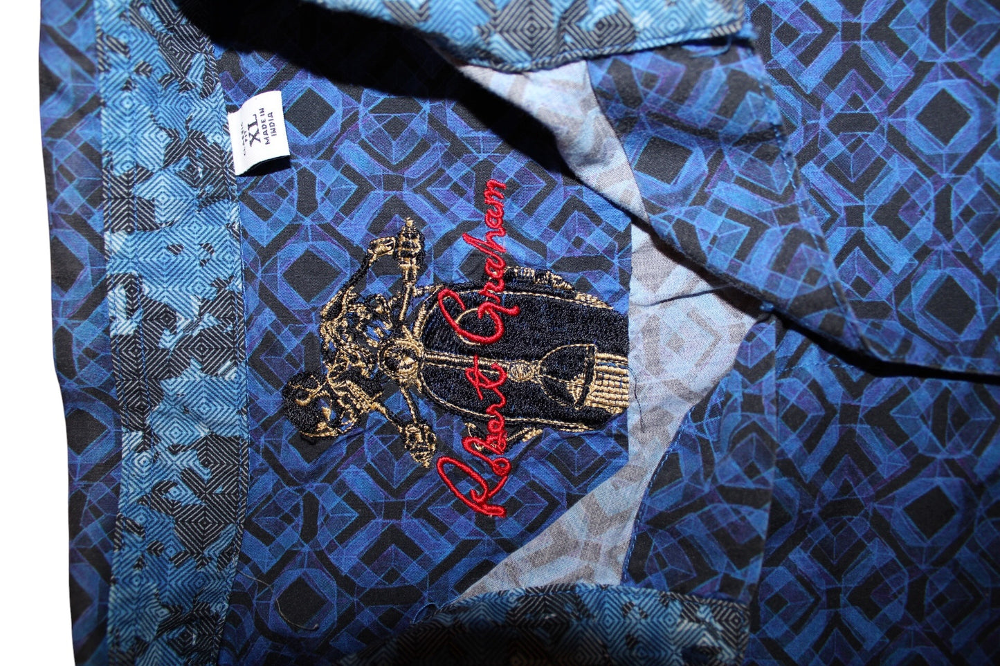 Robert Graham Shirt (Size XL)