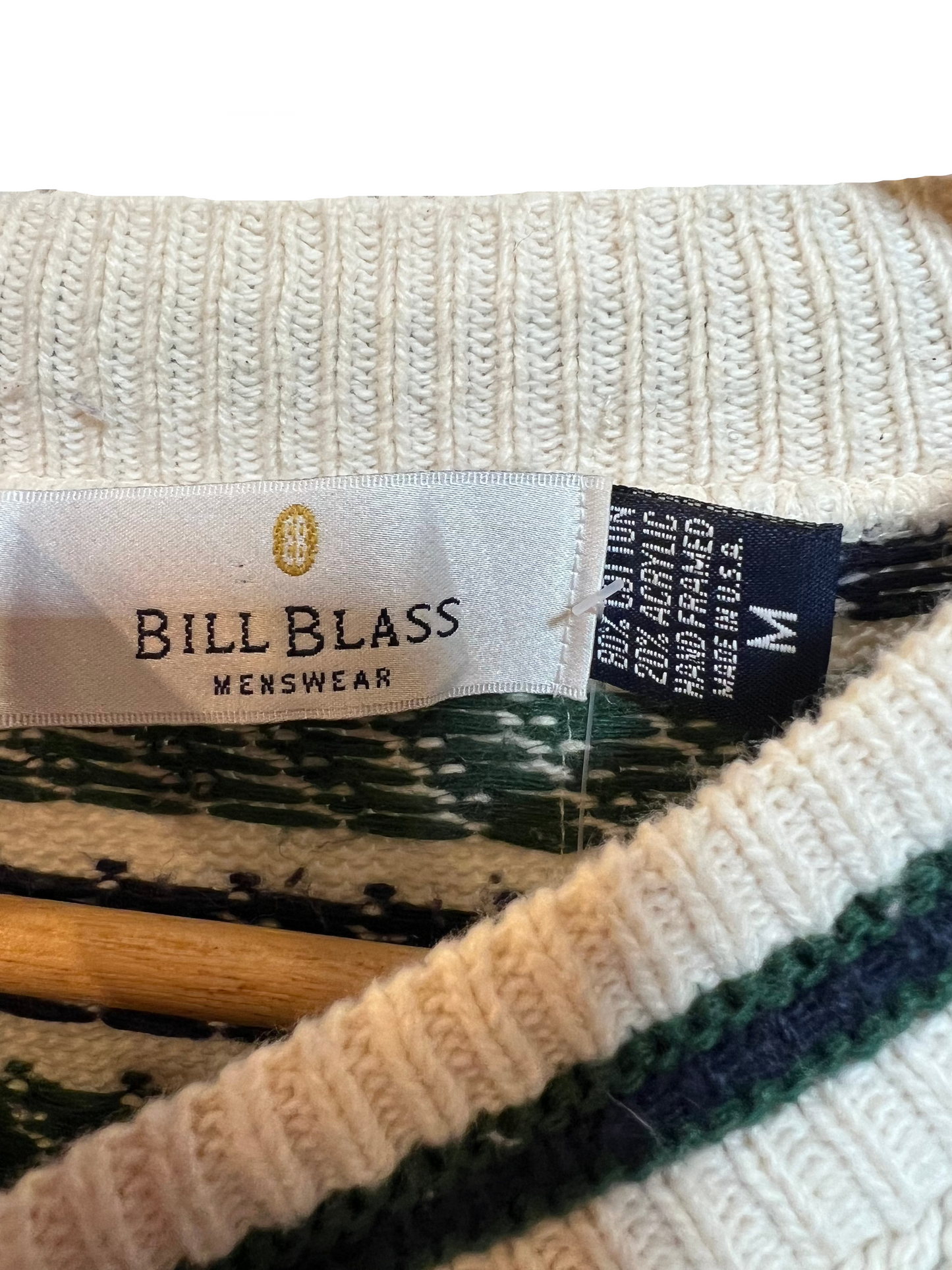 Bill Blass Mens White Knitted Sweater (Size L)