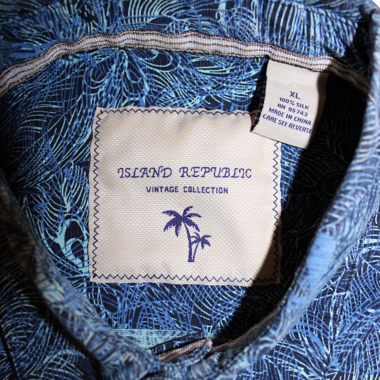 Island Republic Shirt (Size XL)