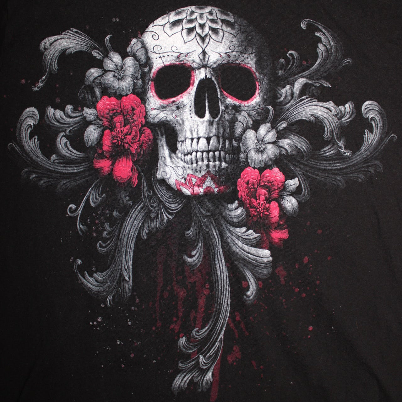 Spiral Skull T Shirt (Size M)