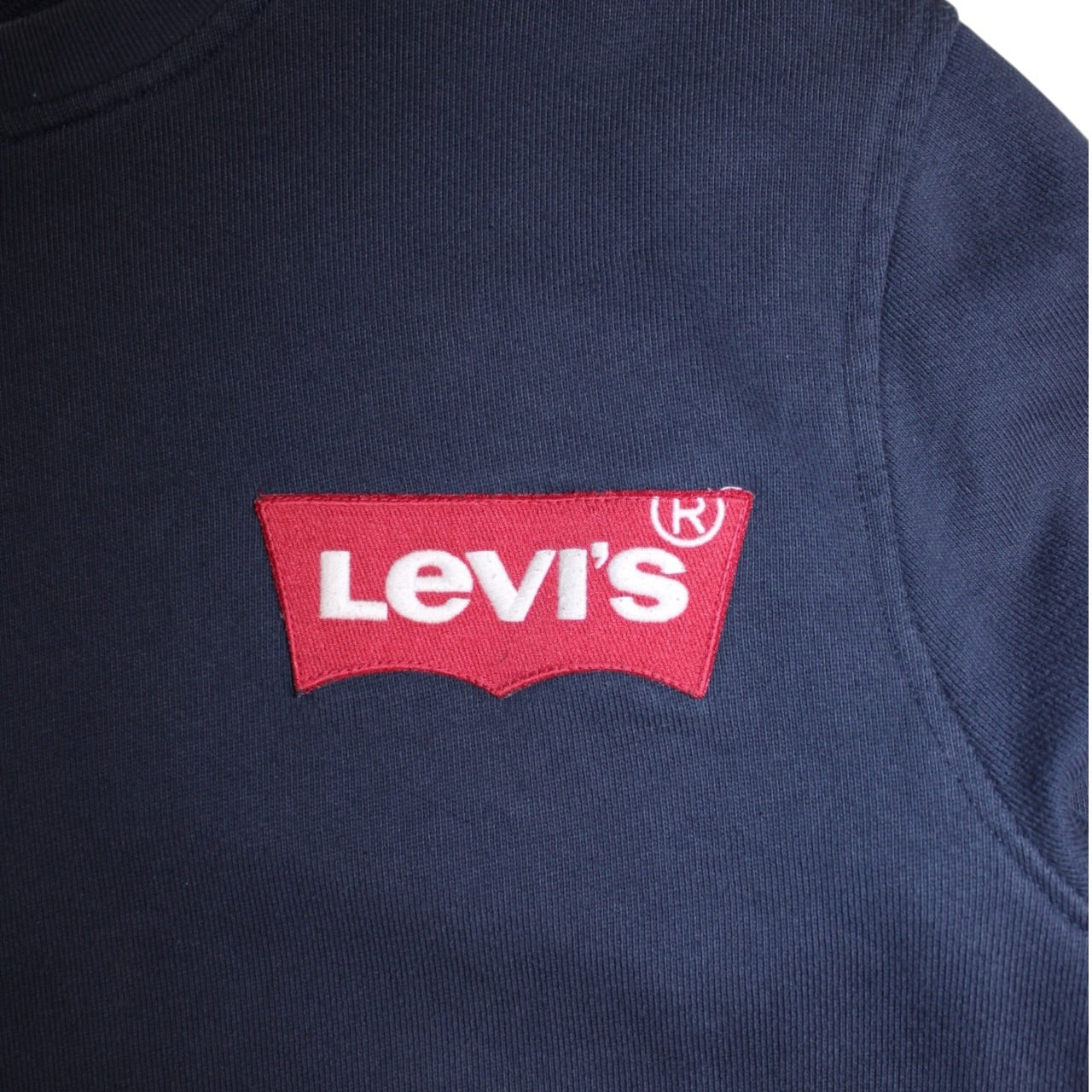 Levi"s Logo Sweatshirt (Size L)