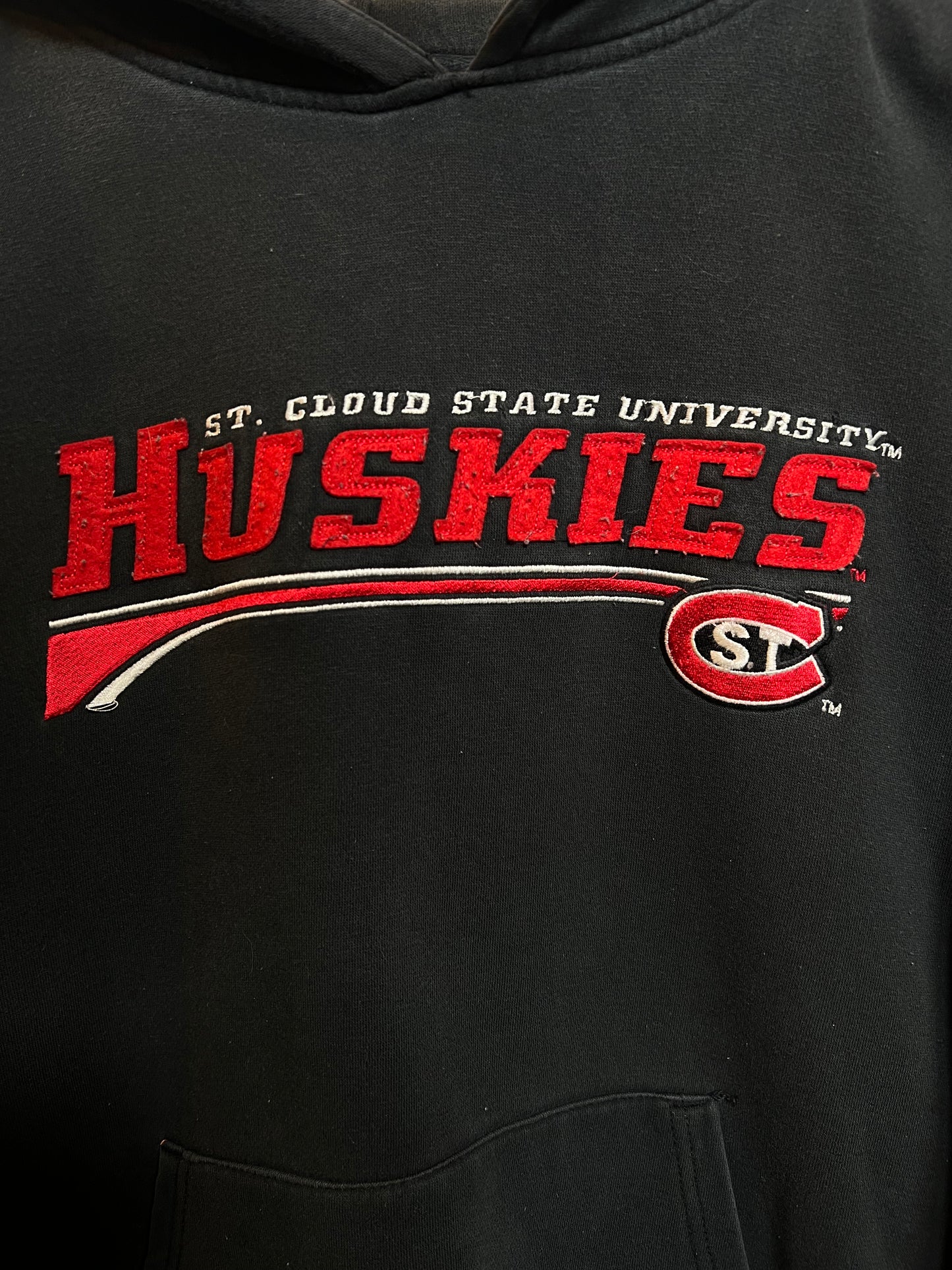 Huskies Mens Black Hoodie (Size L)