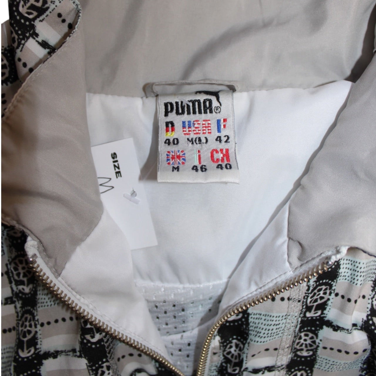 Puma Windbreaker (Size M)