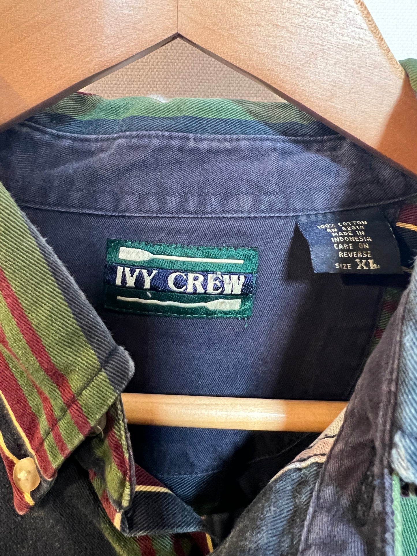 Ivy Crew Mens Green Shirt (Size XL)