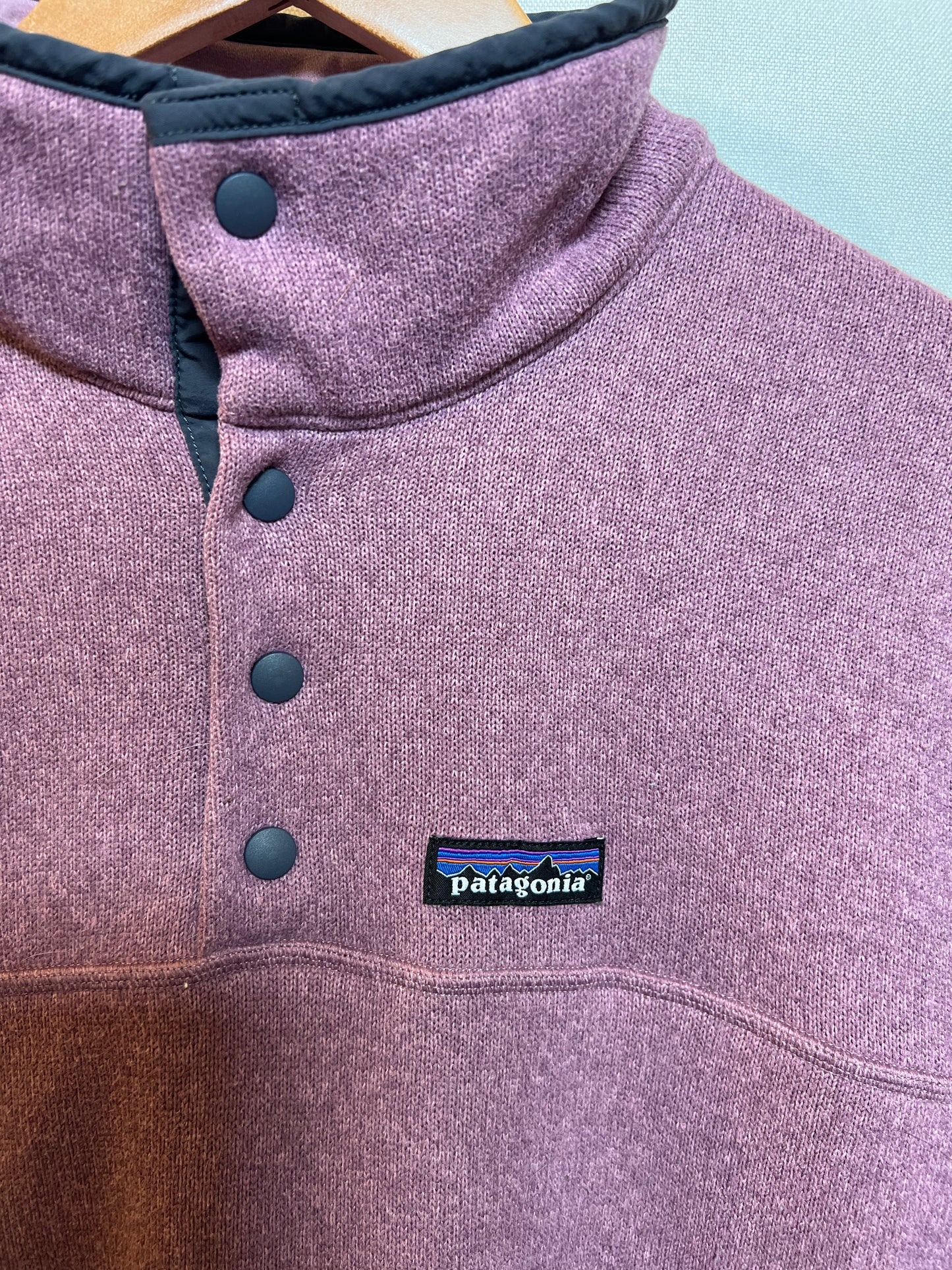 Patagonia Women's Pink Fleece (Size XL)