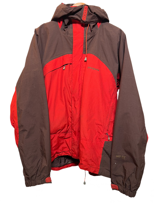 Patagonia Gore-Tex Mens Red Coat (Size L)