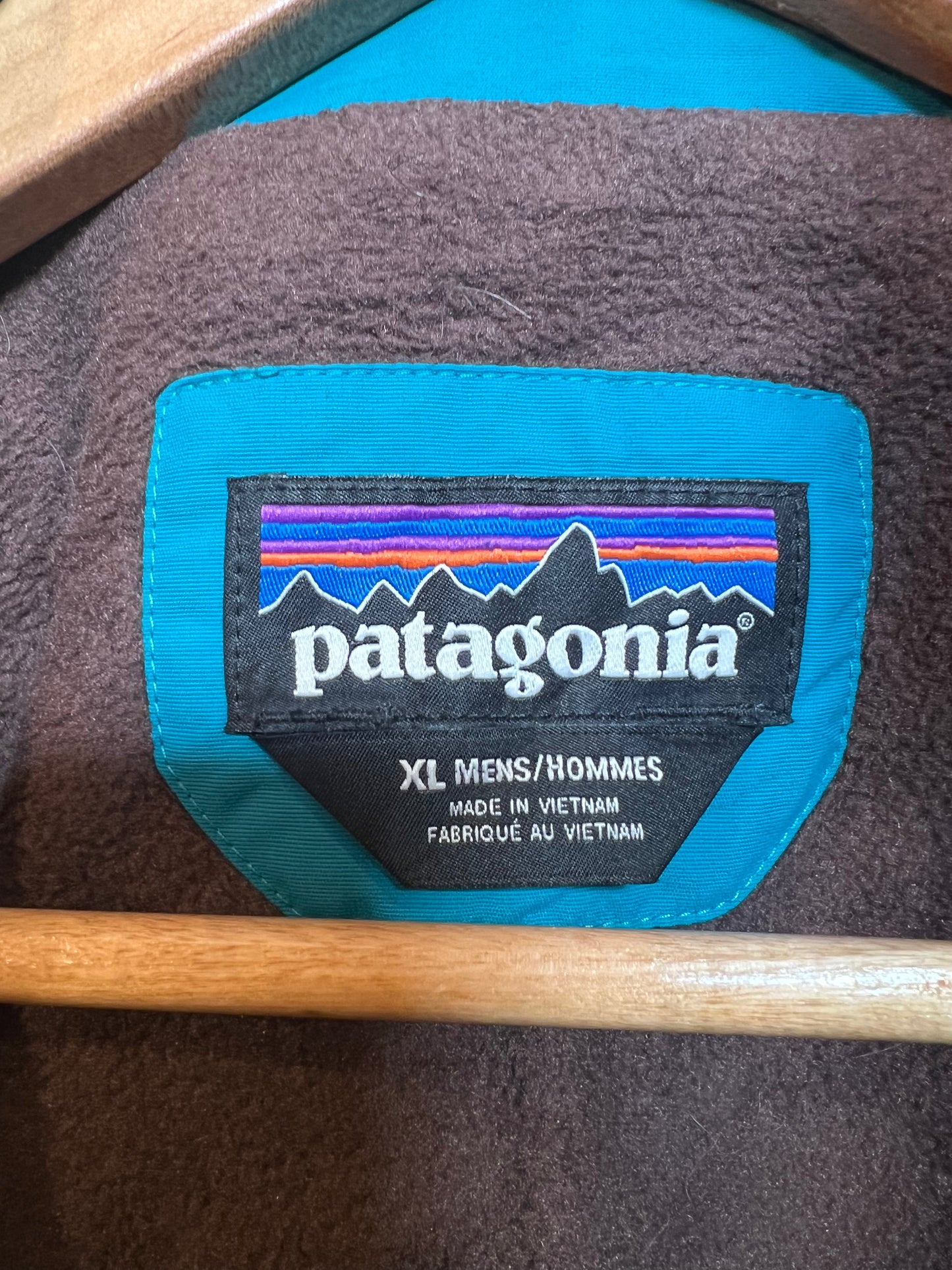 Patagonia Mens Blue Coat (Size XL)