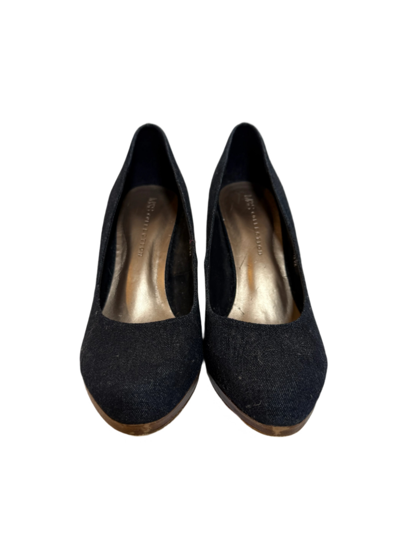 Pointed Toe Navy Heels (Size 6)