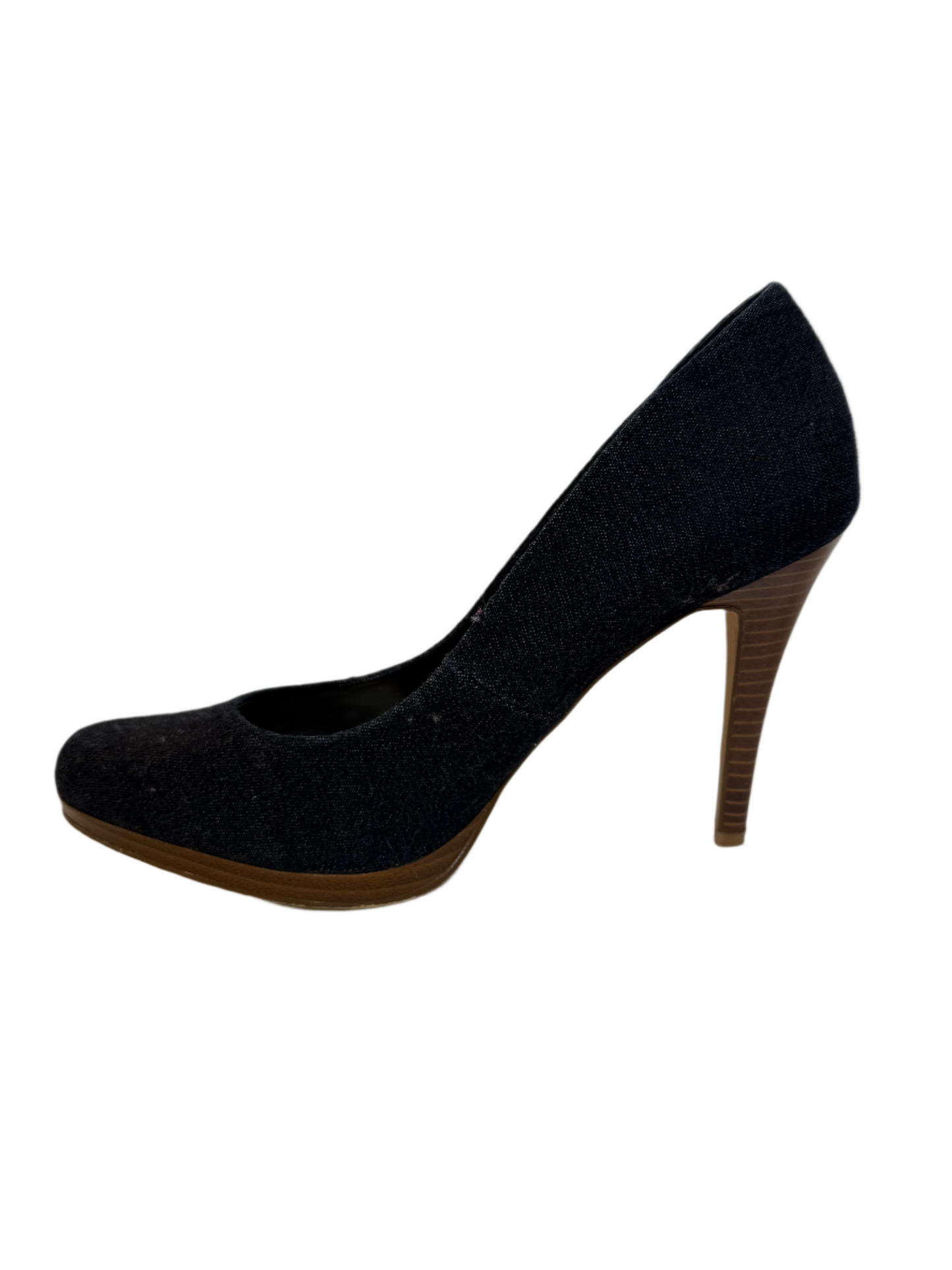 Pointed Toe Navy Heels (Size 6)