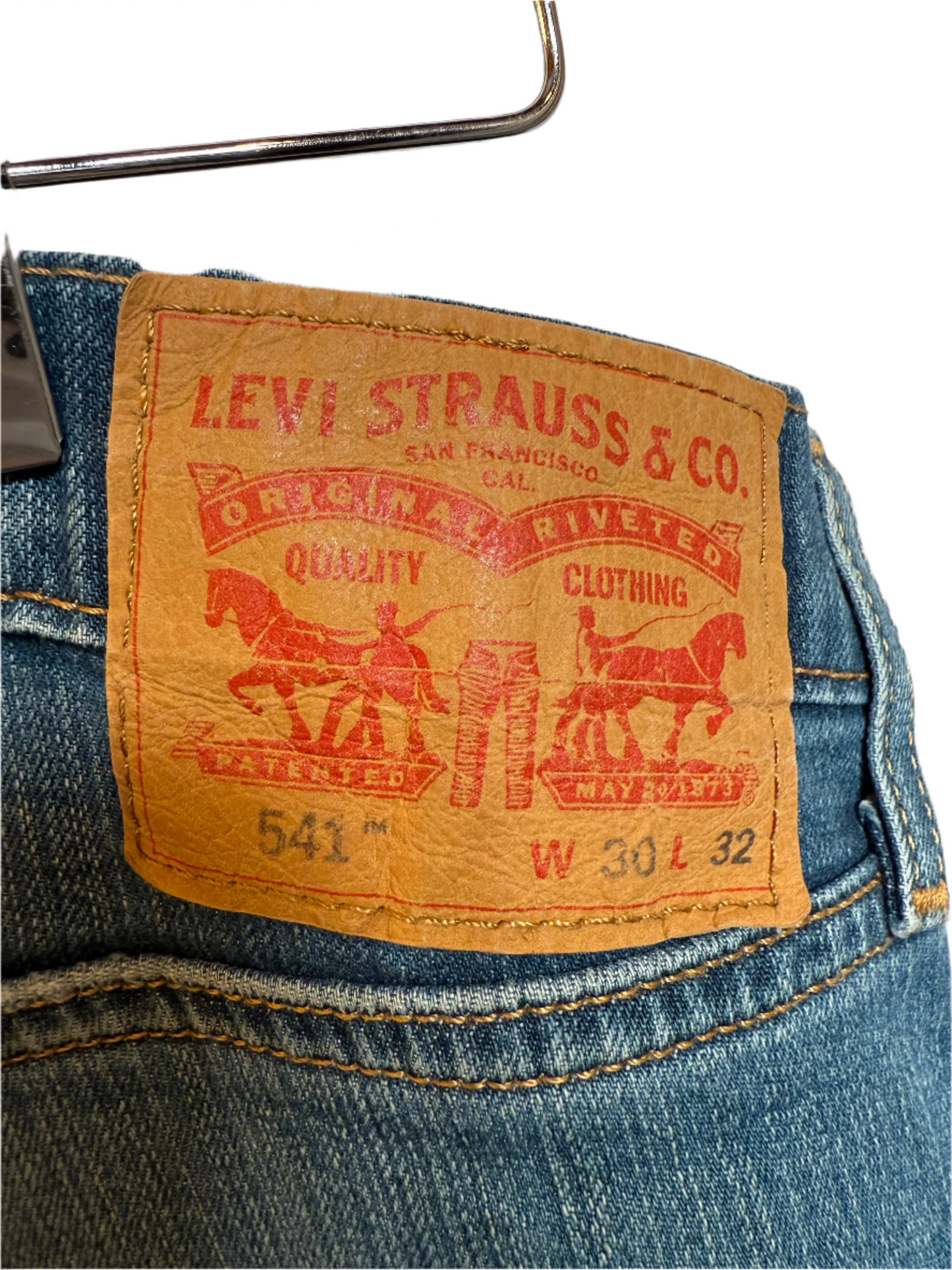 Levi 541 Blue Jeans (30x32)