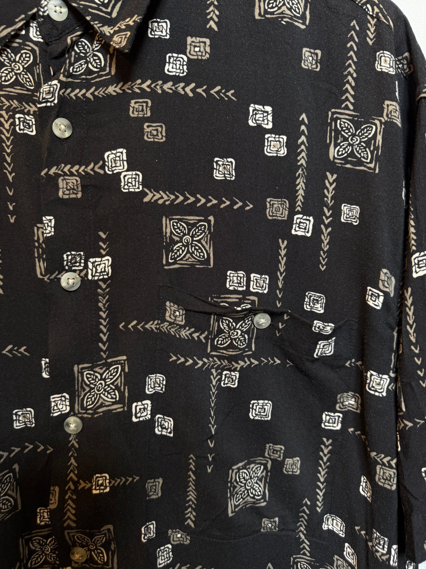 Campia Mens Black Casual Shirt (Size M)
