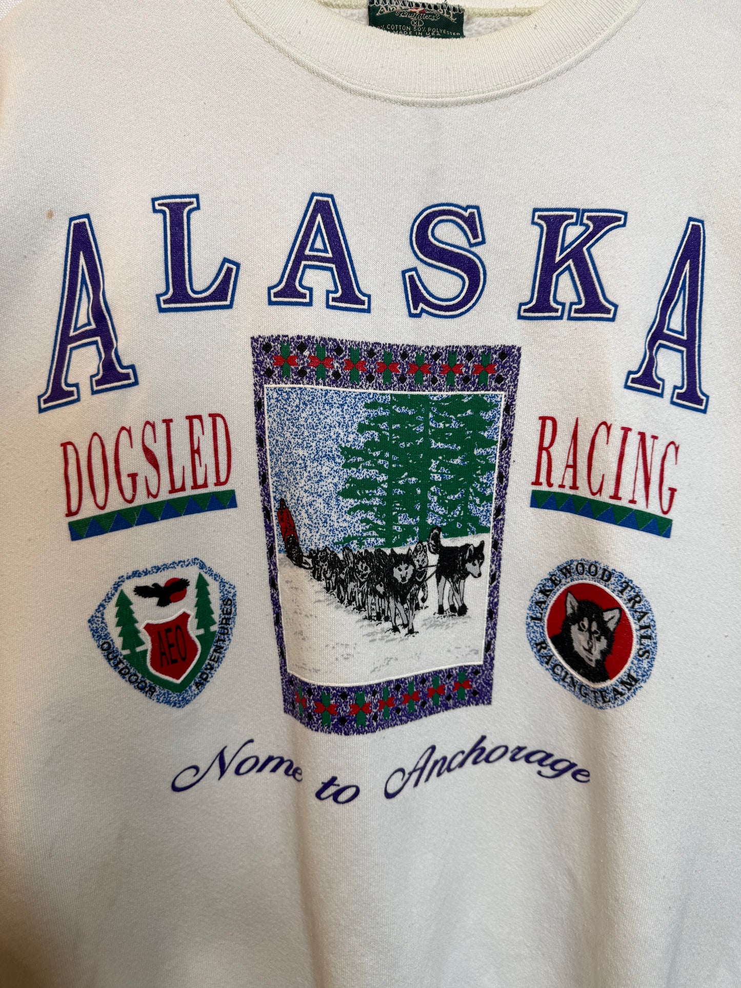 Alaska Mens White Sweatshirt (Size XL)