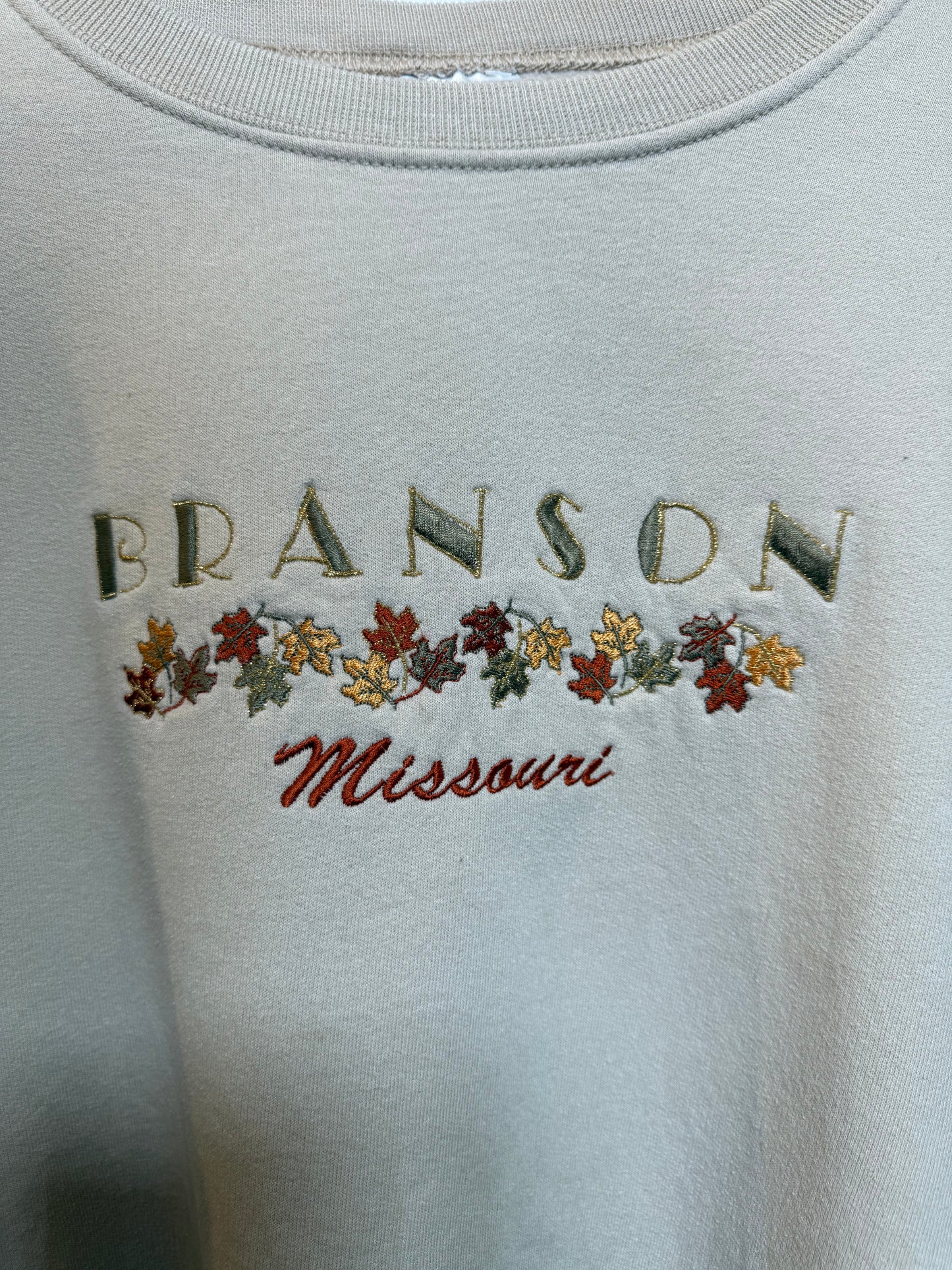 Branson Missouri Mens Cream Sweatshirt (Size XL)