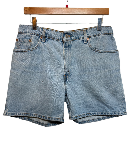 Levi Light Blue Denim Jorts (W34)