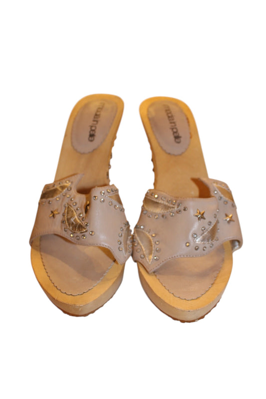 Moda In Pelle Wedge Shoes (Size 7)