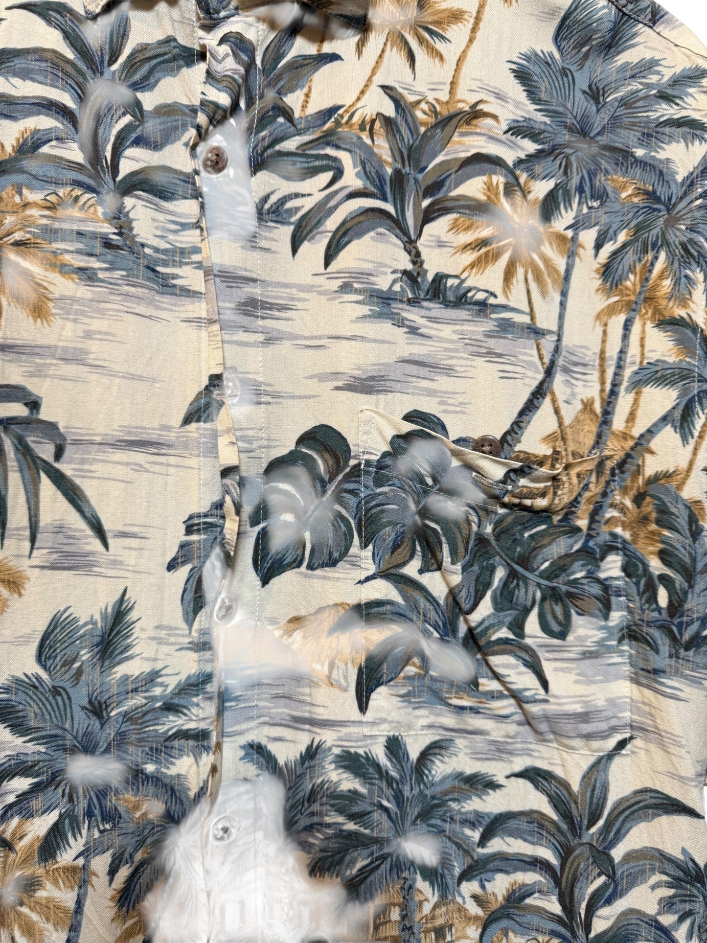 Island Shores Mens White Hawaiin Shirt (Size M)