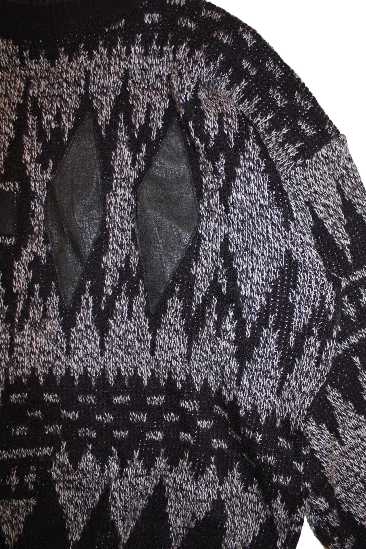 Barnaby Women's Black Knitted Sweater (Size M)