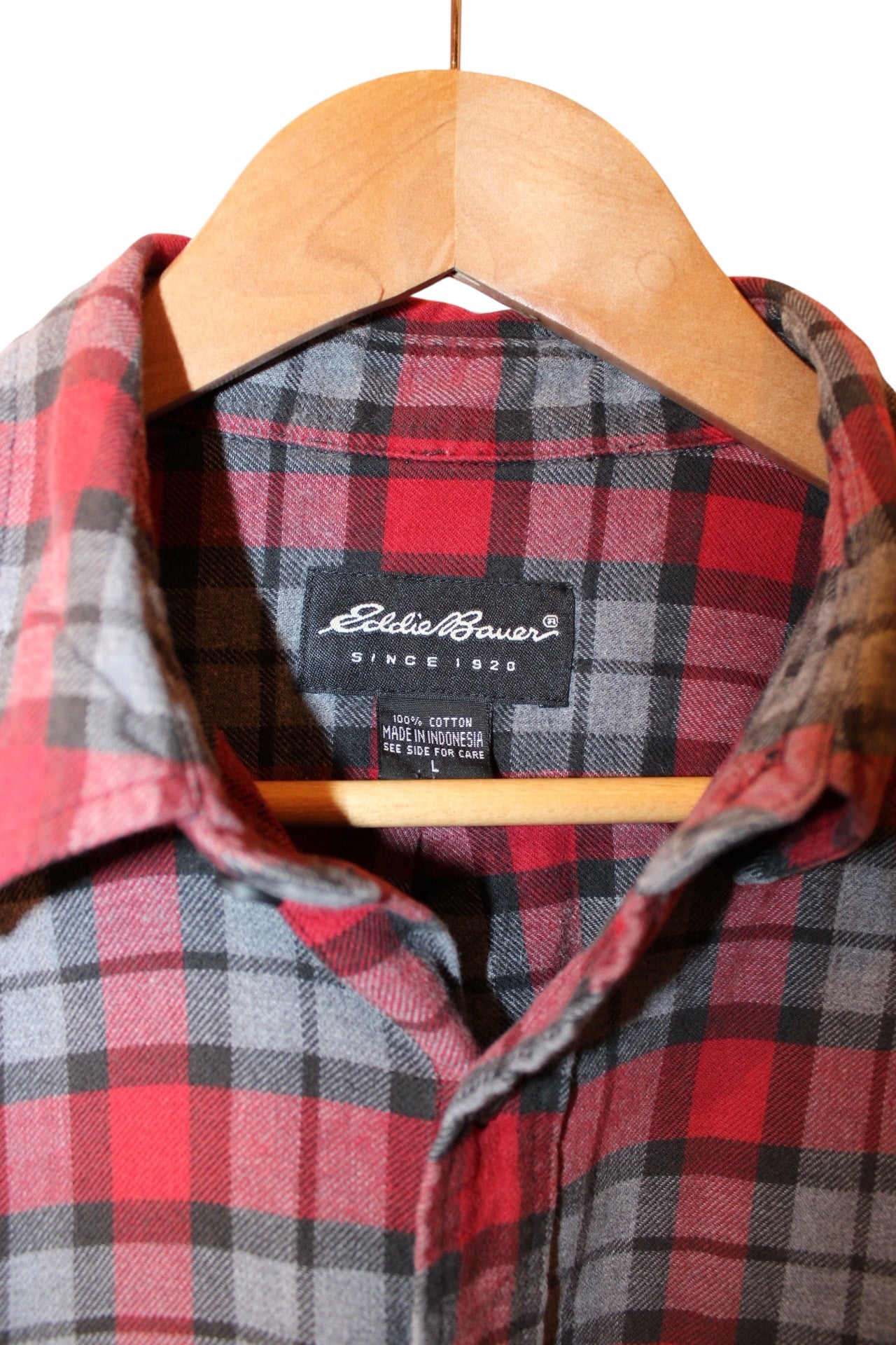Eddie Bauer Mens Red Plaid Flannel Shirt (Size L)