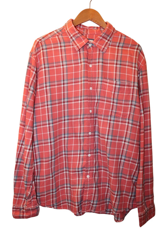 American Eagle Mens Red Plaid Flannel Shirt (Size L)