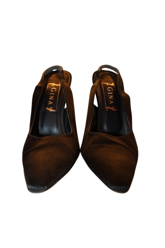Gina Black Heels (Size 6.5)