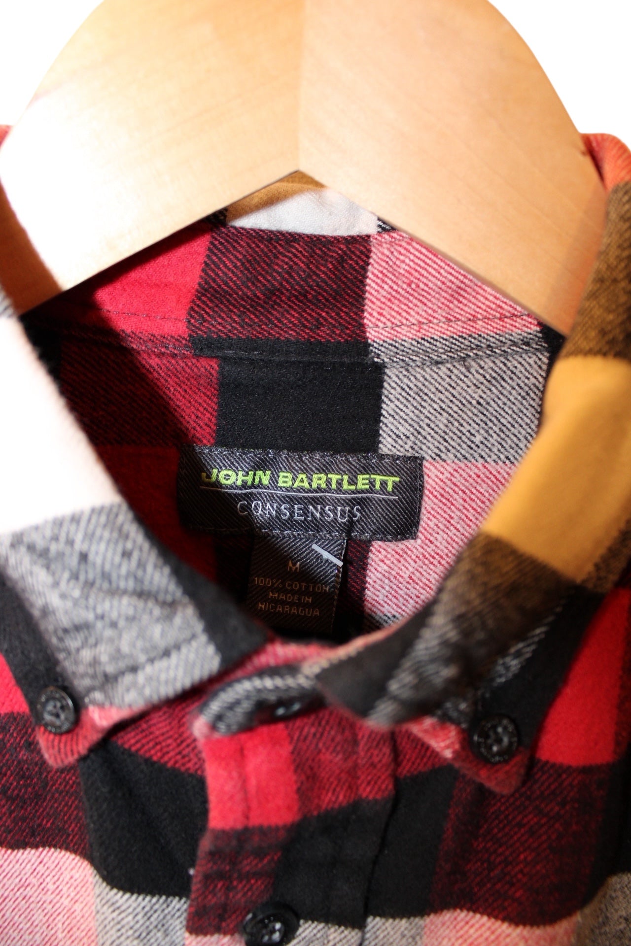 John Bartlett Mens Red White Plaid Flannel Shirt (Size M)