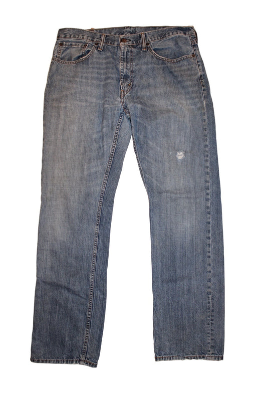 Levi Blue Wash Jeans (36x34)