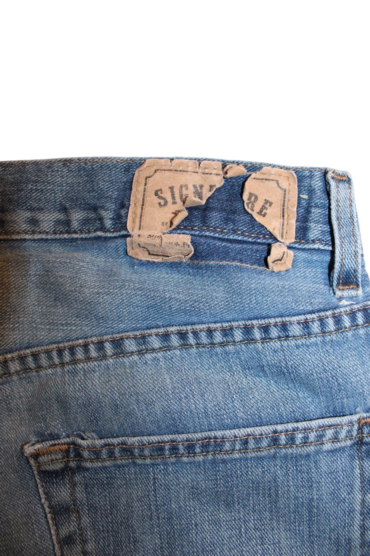 Levi Straight Leg Jeans (34x32)