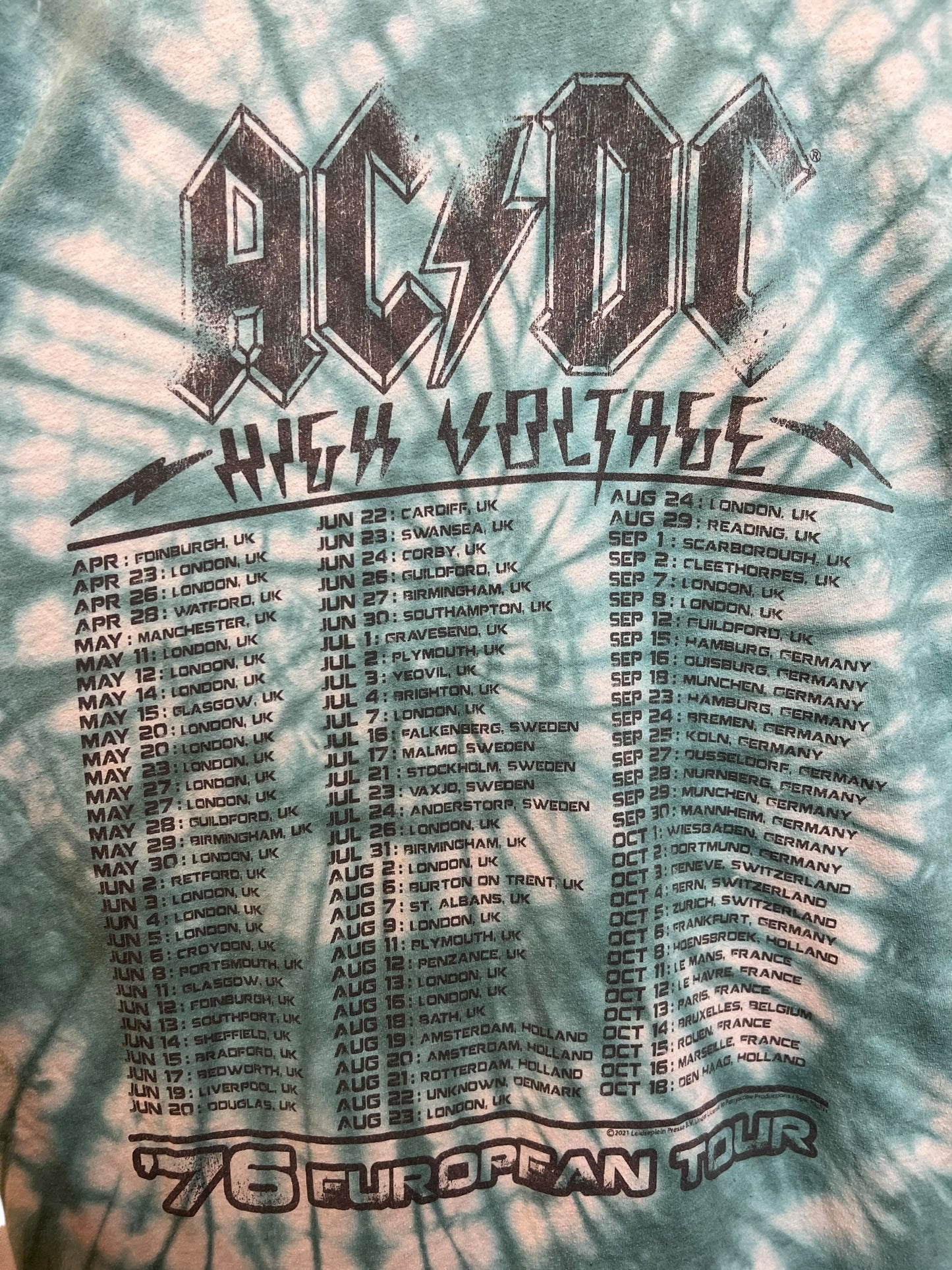 ACDC Mens Tie Dye Blue Tour T Shirt (Size L)