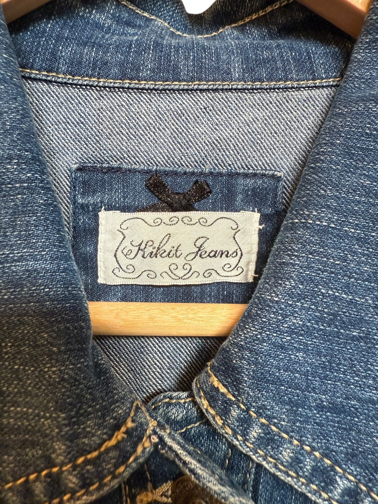 Hikit Jeans Women's Blue Denim Jacket (Size S)