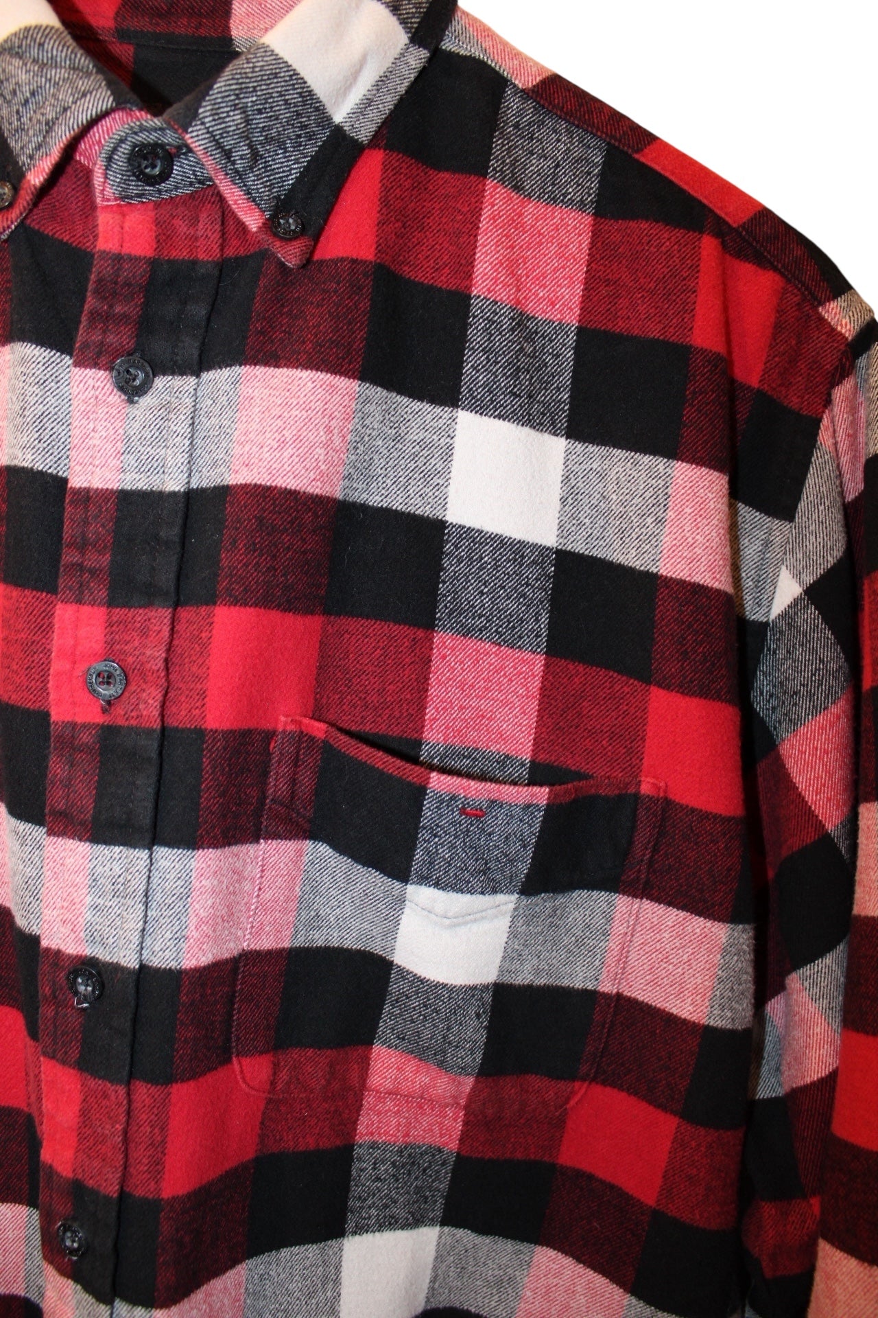 John Bartlett Mens Red White Plaid Flannel Shirt (Size M)