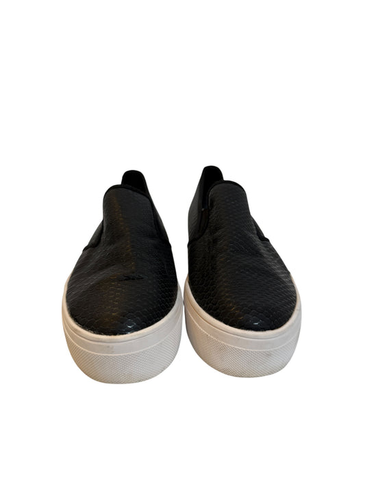 Dune Black and White Sneakers (Size 6.5)