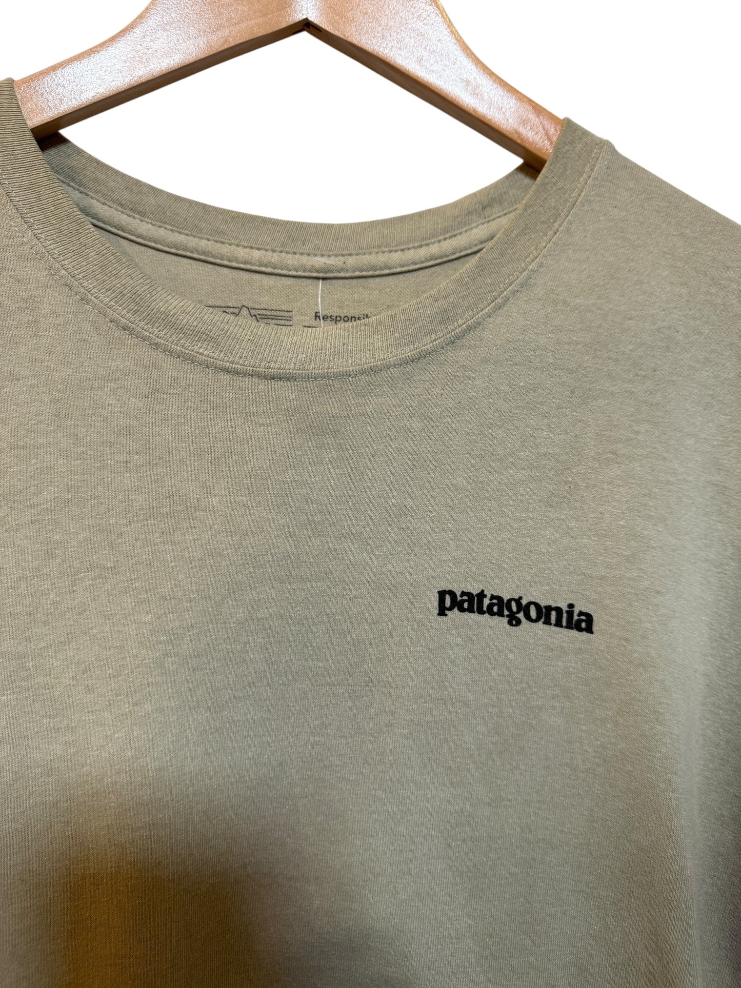 Patagonia Mens Tan T Shirt (Size XL)