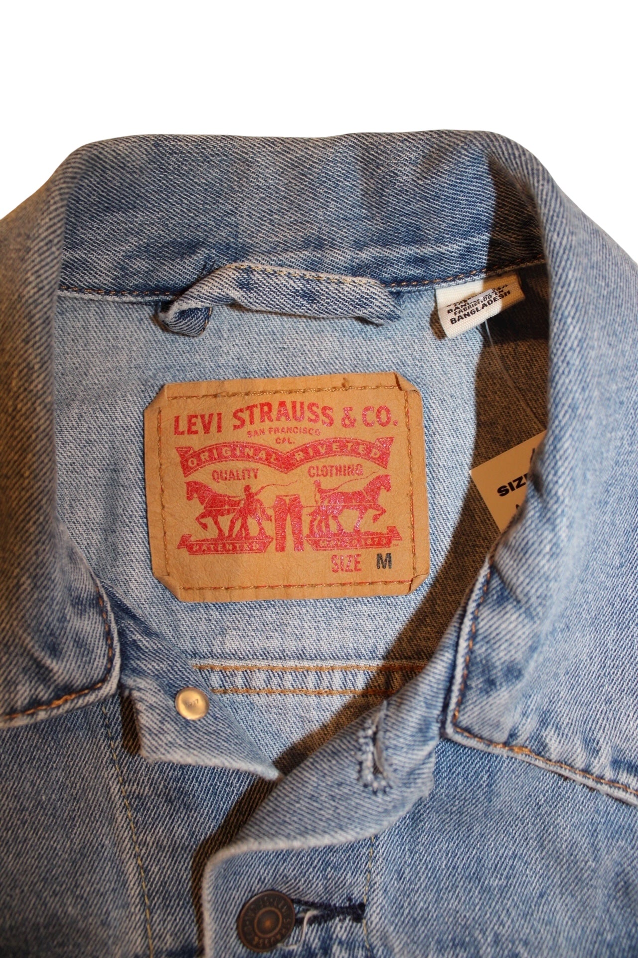 Levi Mens Denim Jacket (Size M)