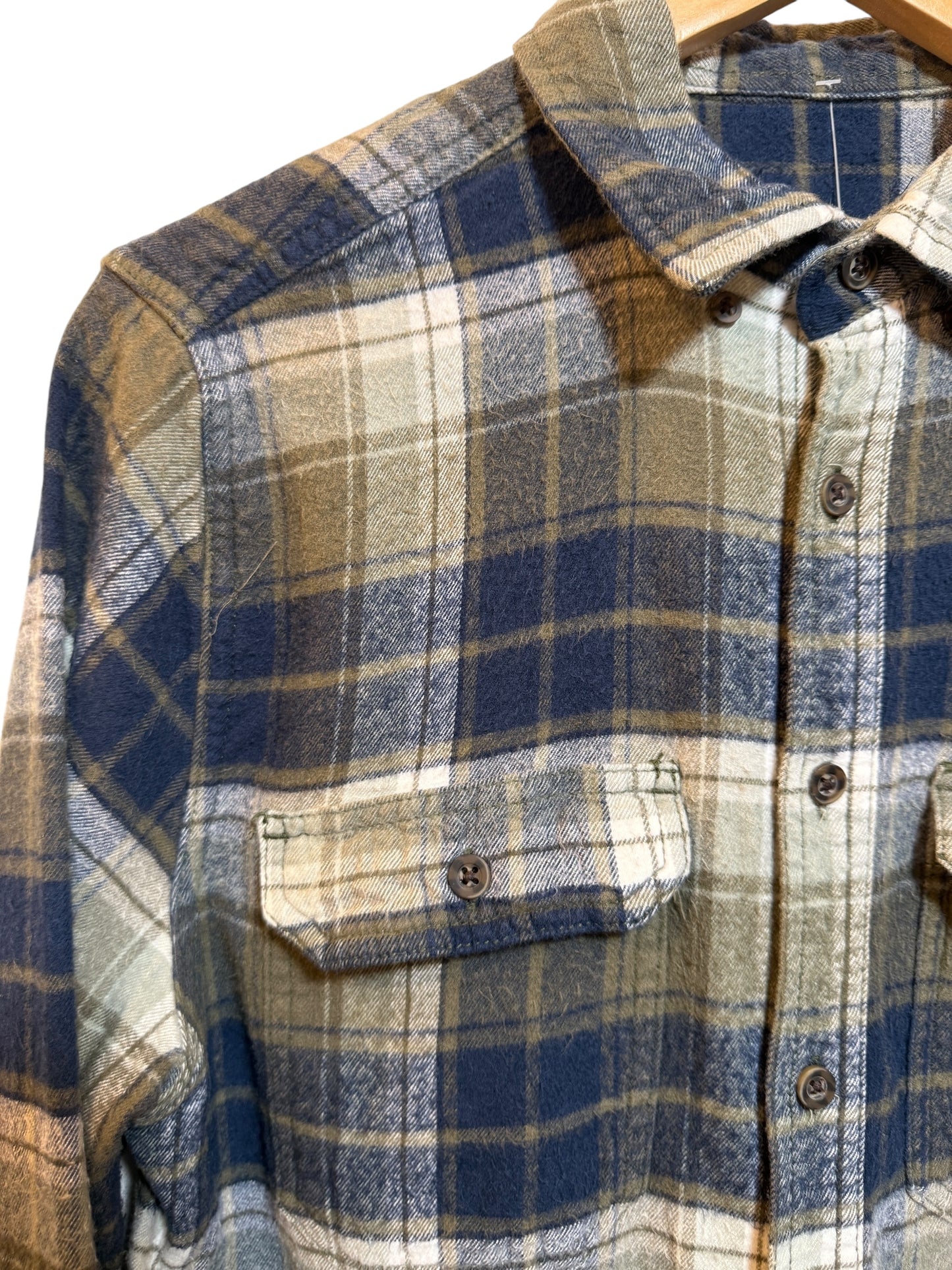 Grey And Blue Plaid Flannel Shirt (Size M)
