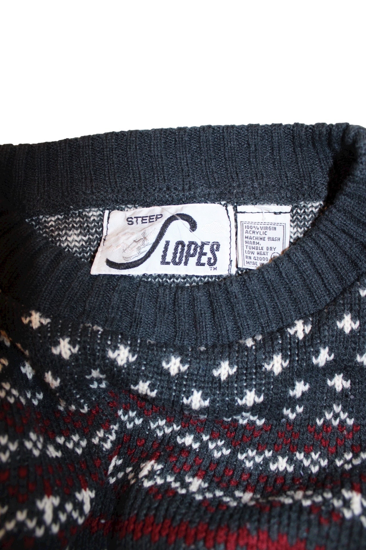Steep Slopes Women's Knitted Sweater (Size L)